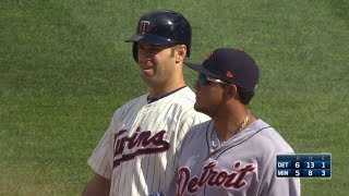 DET@MIN: Mauer plates a pair with a single in the 8th