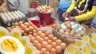 This Man Sells Extremely Healthy Food Boiled Egg With Black Salt | Extreme Egg Peel Skills!