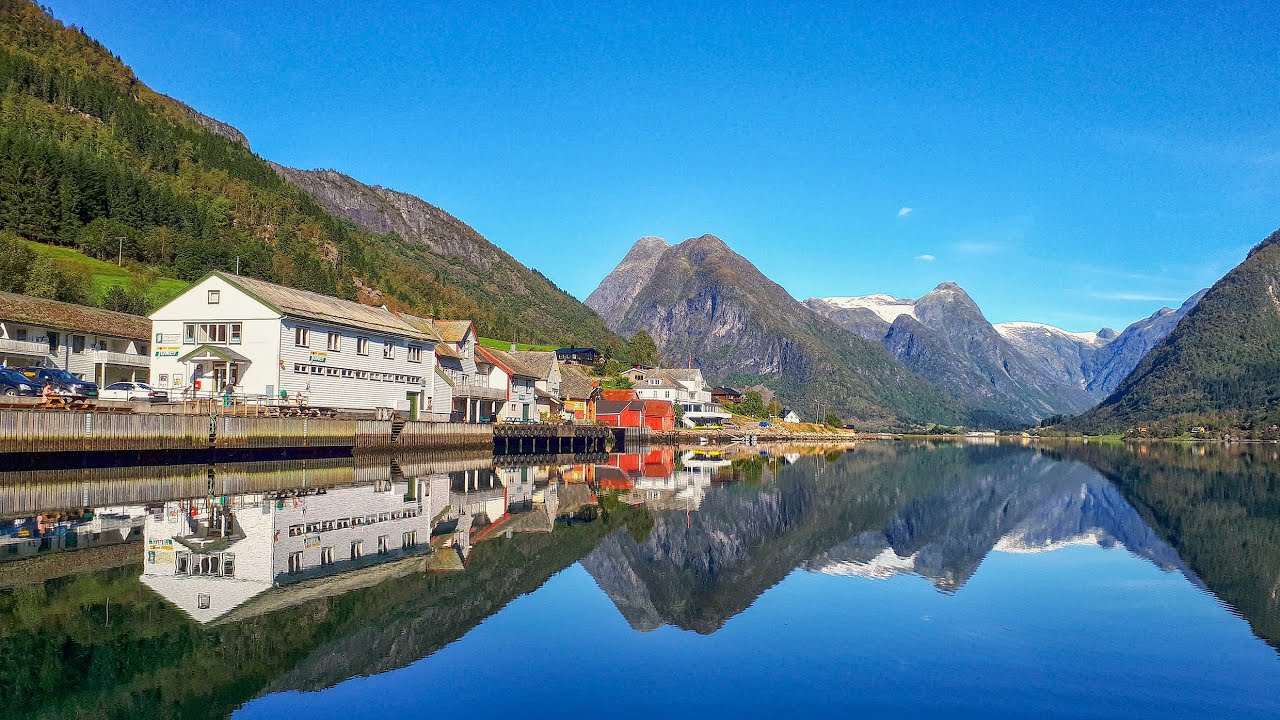 Western Norway, Norge, Vestlandet, Jølster, Kjøsnesfjord - YouTube