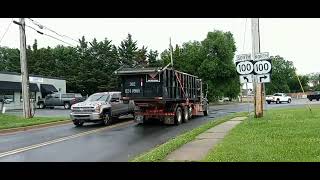 Truck Spotting around Wilmington DE on 6-17-22 featuring Widenose Kenworth T800 \u0026 great hornshows❗❗