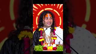 ज्यादा घमंड करने वाले लोग देख लें ये वीडियो  #aniruddhacharyajimaharajbhajan