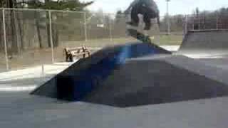 dominik skateboarding