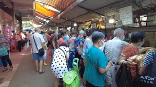 Huadi Lily Garden Vegetable Market, Fangcun Village, Guangzhou, China, the old town is very popular