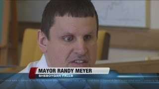 Sheboygan Falls mayor glad to return to work after crash