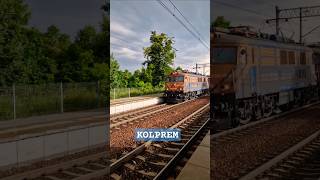 युगल siódemek Kolpremu EU07-499 आणि EU-062 przelotem przez Kuźnie Raciborską #train #pociągi #railway