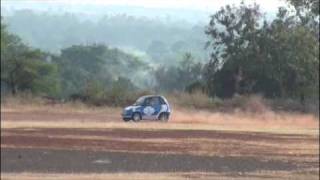 Speed show in Humnabad, India – Electric car REVA and WAVE World Advanced Vehicle Expedition