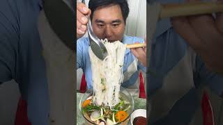 Nay mình nấu hu tiếu mực với giò heo #hutieusadec #amthucmientay #thanhsaudau | thánh sầu đâu