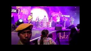 Salammusik- Di Tanah Kita - 2012 LIVE at Hitz.fm Birthday invasion