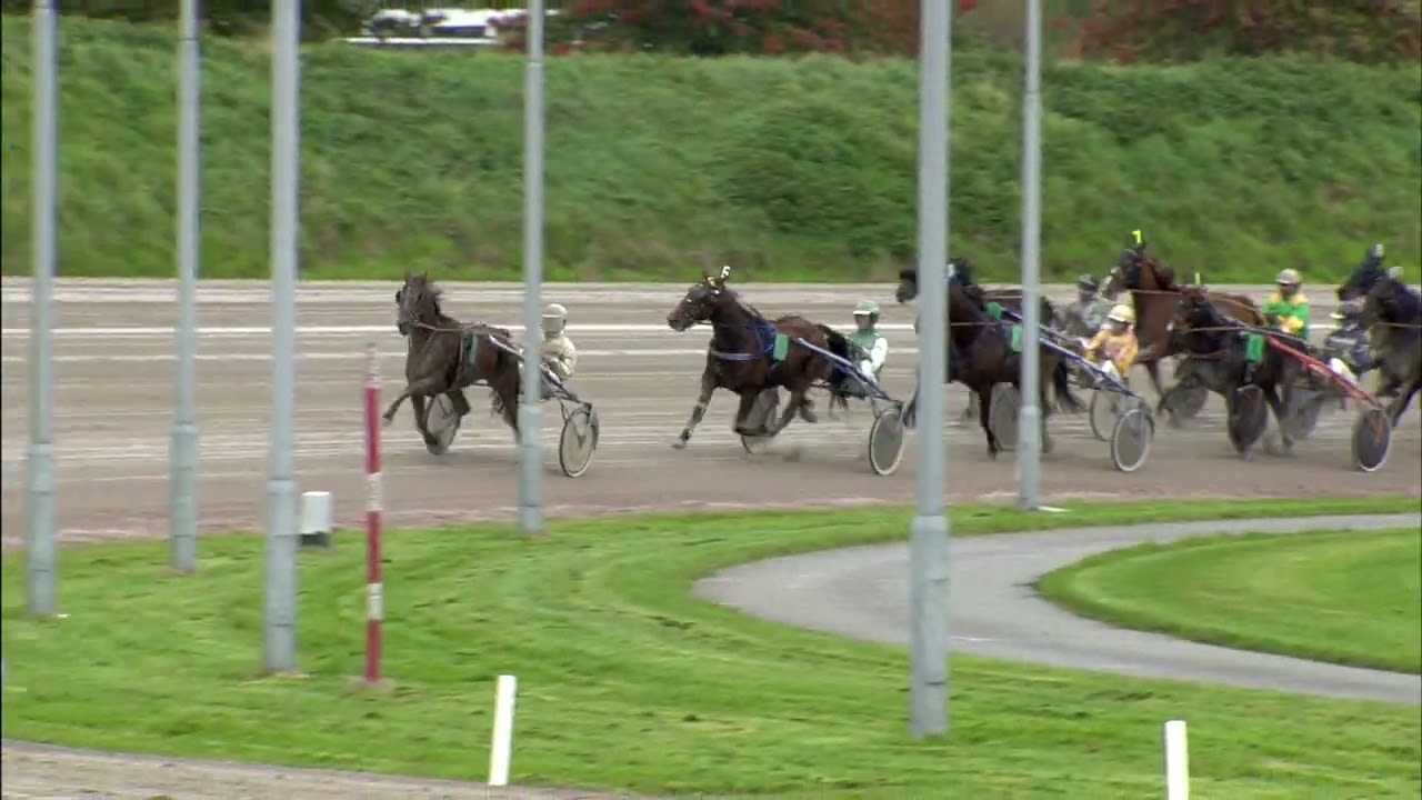 Victoria Park Wolvega 21-10-2022 Koers 4 Hypnotic Smart - Robin Bakker ...