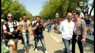Paolo Belli in diretta su Rai 1 sport per il giro d'Italia Paolo Belli in diretta su Rai 1 sport per il giro d'Italia