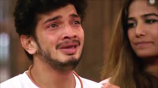 munawar Faruqui crying and missing his parents#munawarfaruqui #anjaliarora #lockup