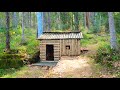 Building a Bamboo Shelter | The Beauty of the Wild Forest