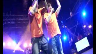 J-Ax feat. Grido - Come Willy L'Orbo (live alcatraz)