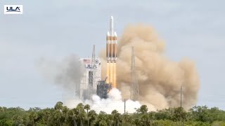 Blastoff! Delta IV Heavy launches for final time with secret US spy satellite