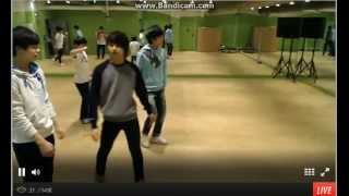 130410 SEVENTEEN TV Cut Mingming and Jerry being CUTE