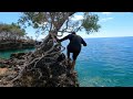 ROCK FISHING ARU - Tehnik memancing yang membutuhkan keahlian dan stamina yang kuat.