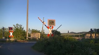 Spoorwegovergang Kretz (D) // Railroad crossing // Bahnübergang