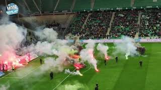 Saint-Etienne - Angers (Ligue 1): Fortes tensions, jets de fumigènes, le coup d'envoi retardé