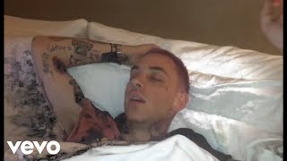 blackbear - i hope your whole life sux (Official Music Video)