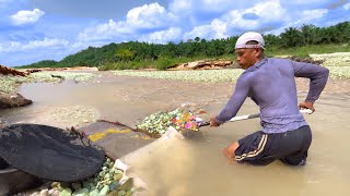 KAYA RAYA MENDADAK.! MENEMUKAN HARTA KARUN..TUMPUKAN EMAS DI SUNGAI PULAU TERPENCIL~ RIVER GOLD MINE