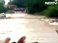 caught on camera truck gets submerged as driver tries to cross flooded river