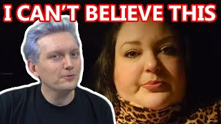 FOODIE BEAUTY CHASES HER COLA MAN