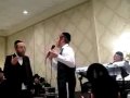 eli streicher singing with arale samet at wedding