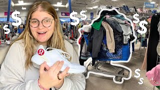 I Found Lululemon HIDING EVERYWHERE at This Goodwill!