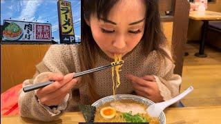 今日は丸源ラーメンで白醤油とんこつラーメンのチャーハンセットといちごのミニパフェを食べに行って来ました💖💖💖