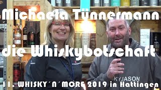 Michaela Tünnermann von der Whiskybotschaft und die St Kilian Abfüllung auf 11. WHISKY´N´MORE 2019