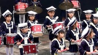 塚本幼稚園「ドラゴンクエスト」森友学園- 自衛隊 カラーガードDragon Quest Overture March Kindergartener Japan