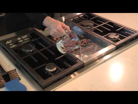 How to clean your Griddle on your stove top How to clean your Griddle on your stove top