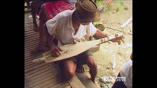 Making and Playing the Boat Lute KUDIYUNG of the AGUSAN MANOBO