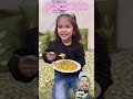 PURA-PURA TANGKAP KECOA BIAR BISA MAKAN MIE MAMA #comedy #maggivlog #funny #maggilove #challenge