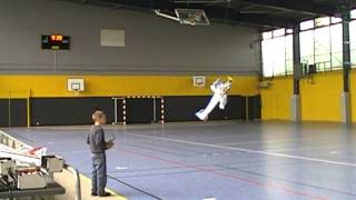 maxime 8 ans,  demo avion F3P ACROBATIQUE sur Vega indoor