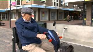 De 99-jarige Leo uit Loosduinen wil een tuindersmonument - Tiswat, TV West