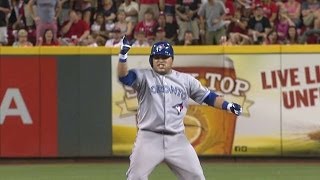 TOR@CIN: Navarro's RBI double ties the game at 9