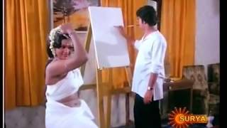 Anuradha Hot Navel Show with Mohanlal