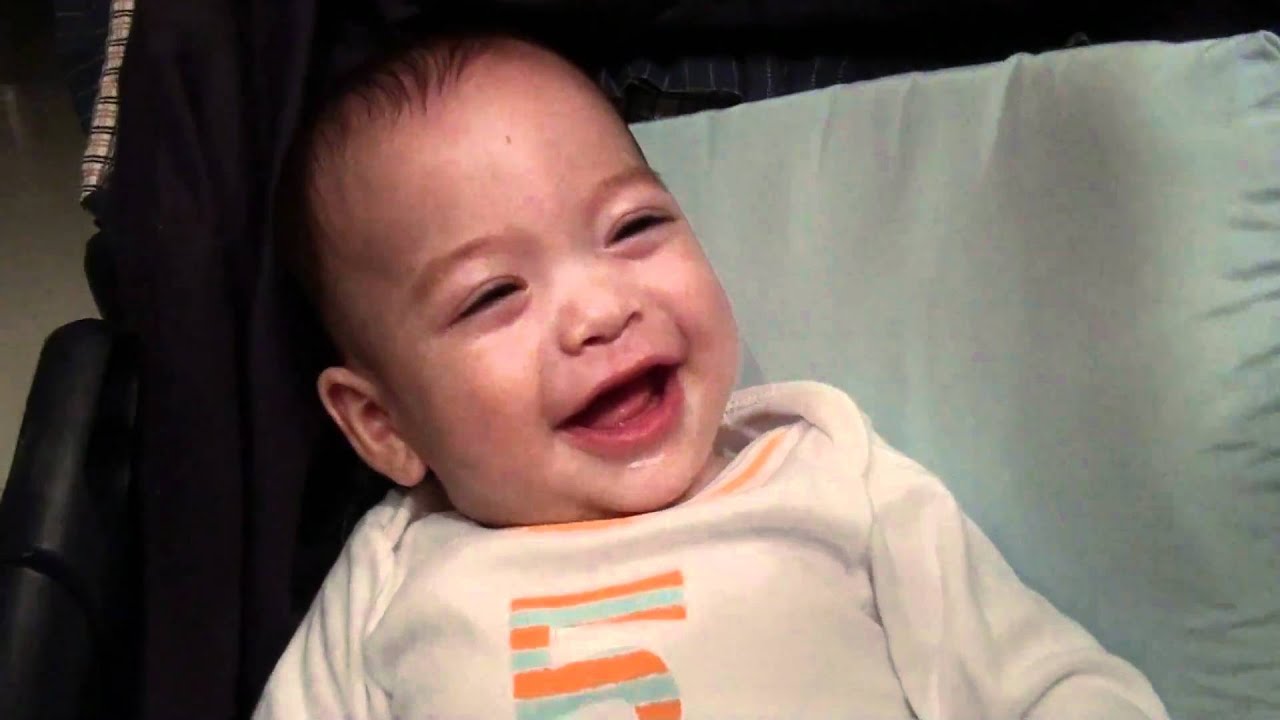 Risada De Bebê Youtube