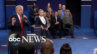 Donald Trump, Hillary Clinton Discuss Muslim Ban