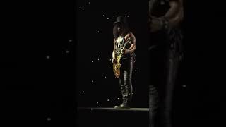 Slash Guitar Solo (LIVE)