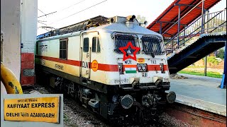 Bird Hit Train Kaifiyaat Express Morning Arrival \u0026 Train Announcement At Ghaziabad Station