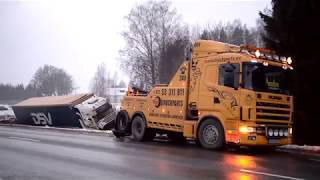 Viljandimaal sõitis veoauto kraavi, juht viidi haiglasse