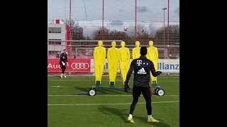 GOLAÇO DE FALTA DE LEWANDOWSKI NO TREINO DO BAYERN MÜNCHEN