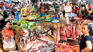 Cambodian Fresh Market Activities, Has Fresh Fish, Vegetables And Fresh Food here.