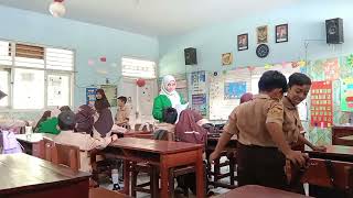 praktek mengajar Hak & Kewajiban kelas 4 SD