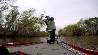 Bass Fishing - Post Spawn - Joe Pool Lake, TX - 09 Apr 2016