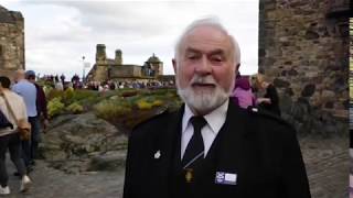 [인사이트] #InsightMoments   Get to Know a Proud Local in Edinburgh Castle