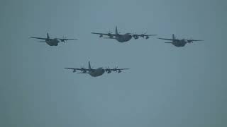 Formation  2*C-130 \u0026 2*C-27 AMI