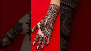 Good mehndi design| How to Choose the Right Bridal Mehndi Design Artist for Your Wedding